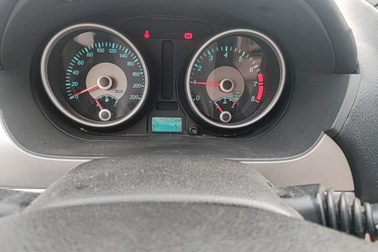 Used Buick Excelle 2013 1.5L Automatic Classic Model
