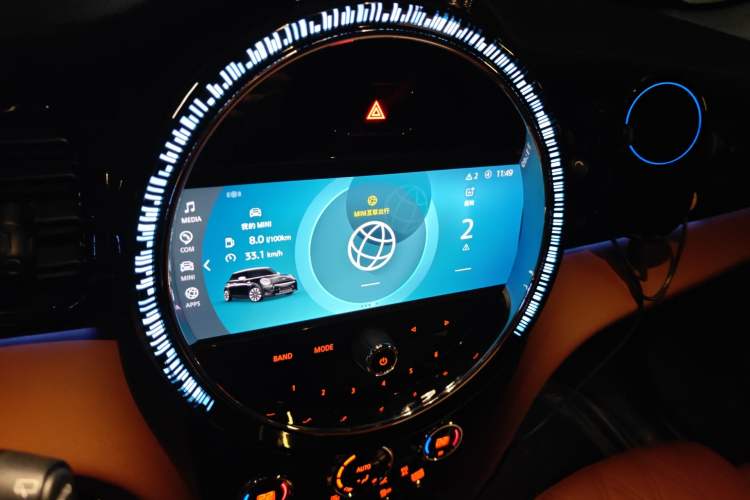 Used MINI 2022 1.5T COOPER Artist