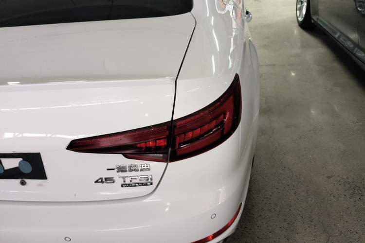 Used Audi A4L 2019 45 TFSI quattro Individual Sport Edition China VI
