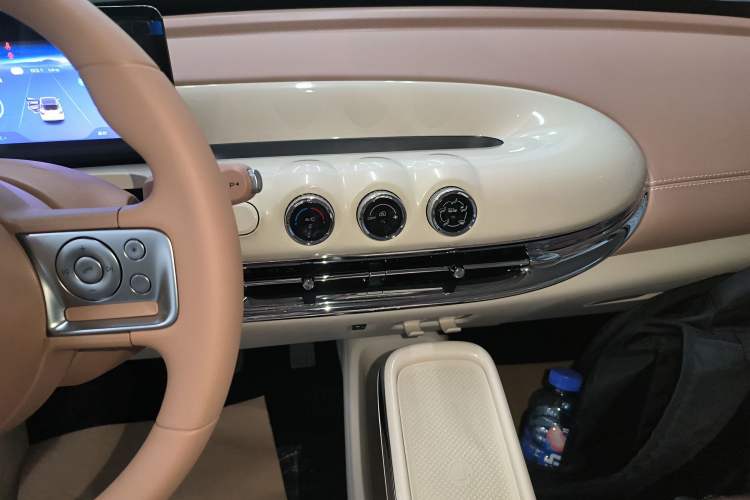 Used Wuling Bingo 2025 333 km Enjoyment Version
