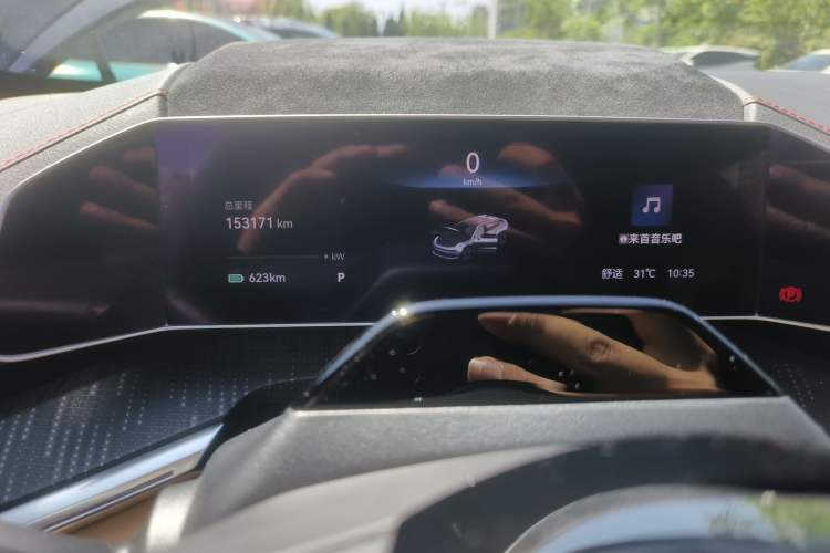 Used Zeekr 001 2023 WE Edition 100 kWh
