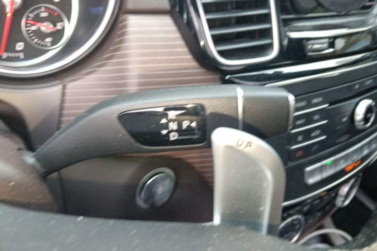 Used Mercedes-Benz GLE 2019 GLE 320 4MATIC Dynamic Edition Prestige Model
