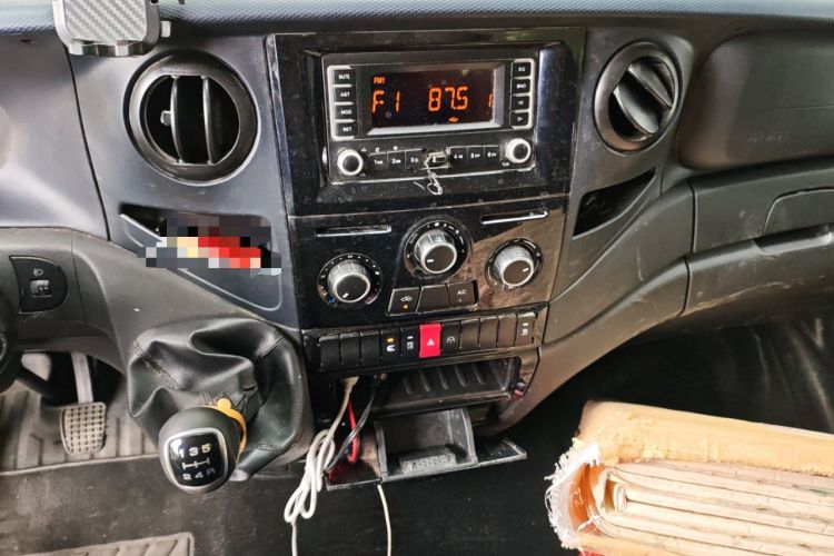 Used Iveco Eurocargo 2021 2.0T Manual Super Rui Long Wheelbase Short Overhang High Roof Side-Sliding Door F1A