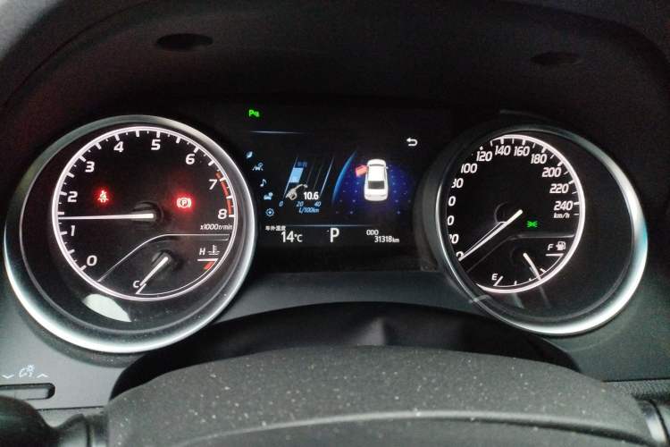 Used Toyota Camry 2018 2.0G Luxury Edition