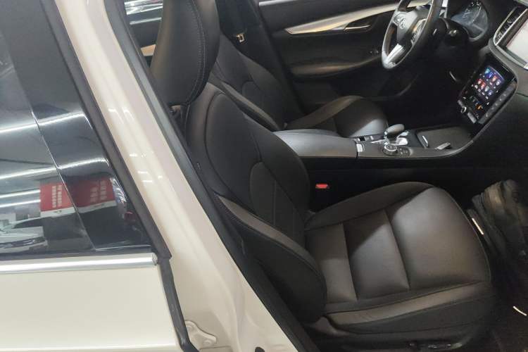 Used Infiniti QX50 2018 2.0T Two-Wheel Drive Fashion Edition