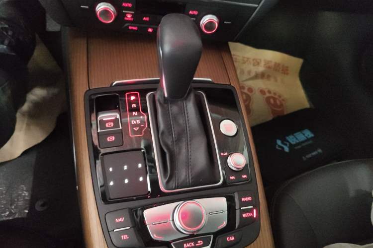 Used Audi A6L 2018 30th Anniversary Edition 30 FSI Style Model
