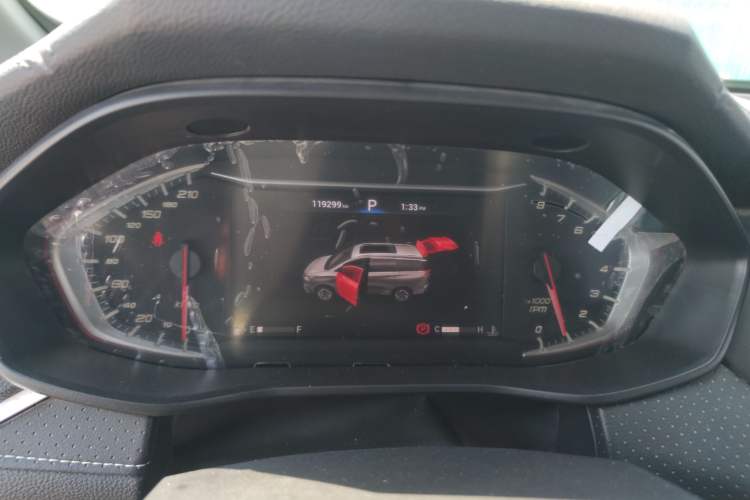 Used SAIC MAXUS G50 2020 1.5T Automatic Luxury Edition Odometer Close Up