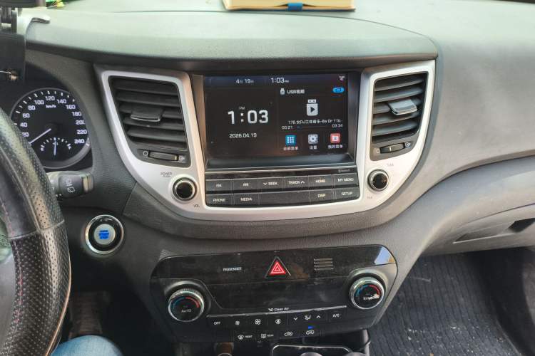 Used Hyundai Tucson 2015 1.6T Dual-Clutch Two-Wheel-Drive Smart Model