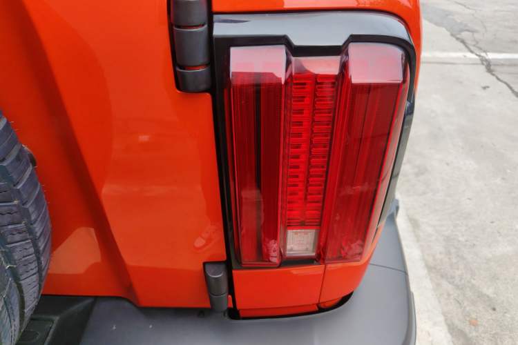 Used Tank 300 2021 City Edition 2.0T—Truly Stylish Right Rear Taillight