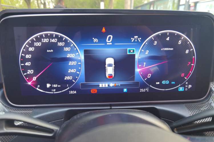 Used Mercedes-Benz C-Class 2022 Restyled C 260 L Sport Edition Instrument Cluster