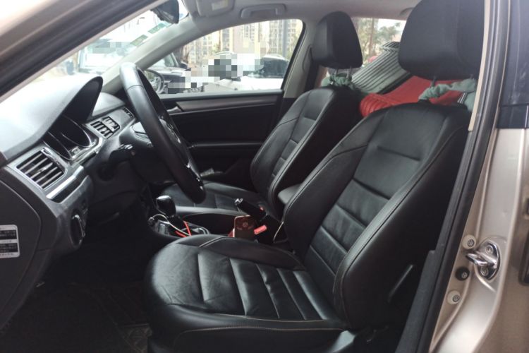 Used Volkswagen Bora 2016 1.6L Automatic Comfort Model
