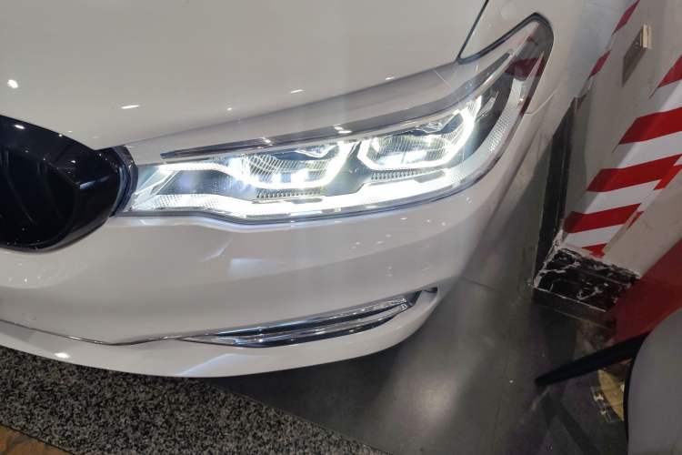 Used BMW 5 Series New Energy 2019 Updated Version 530Le Luxury Package Left Front Headlight