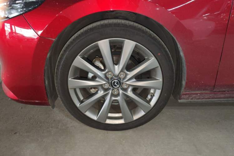 Used Mazda 3 Axela 2020 2.0L Automatic Zhiya Edition Left Front Wheel Hub