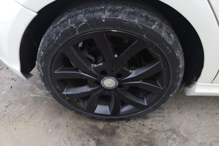 Used Mercedes-Benz A-Class 2015 A 200 Fashion Model
