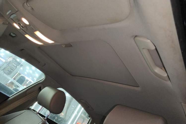 Used Audi A6L 2011 2.0 TFSI Automatic Standard Edition Headliner