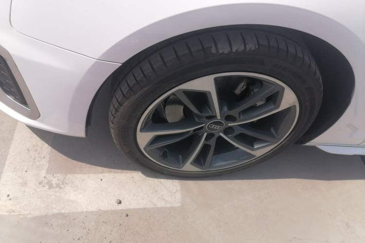 Used Audi A4L 2023 40 TFSI Fashion Dynamic Model
