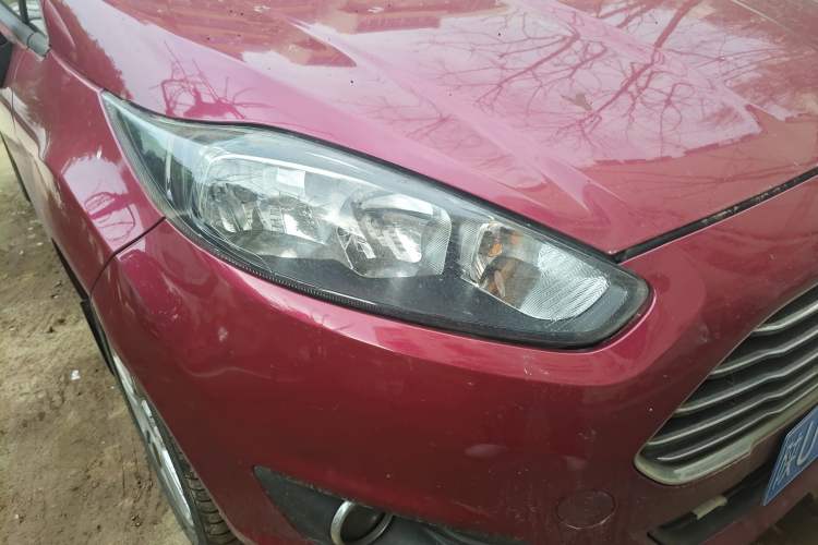 Used Ford Fiesta 2013 Hatchback 1.5L Automatic Fashion Edition