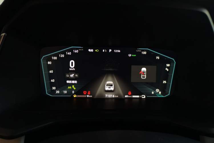 Used Lynk & Co 06 EM-P 2022 PHEV 84 km Range Pro Version