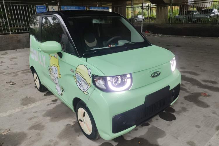 Used Chery QQ Ice Cream 2022 170km Sundae Phosphate Lithium-Ion
