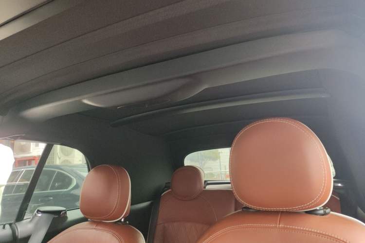 Used MINI 2017 1.5T COOPER CABRIO Freedom Edition Headliner