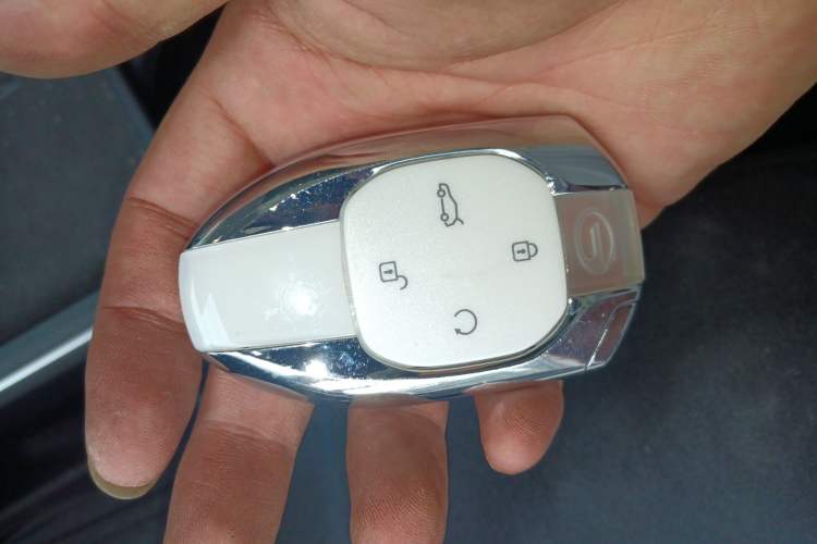 Used Venucia VX6 2023 520 Max
