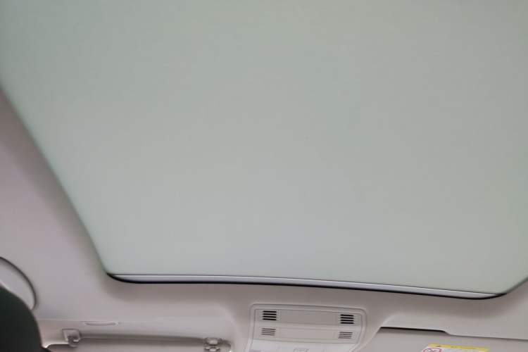 Used Volkswagen Golf Sportsvan 2016 230TSI Automatic Trend Edition Headliner