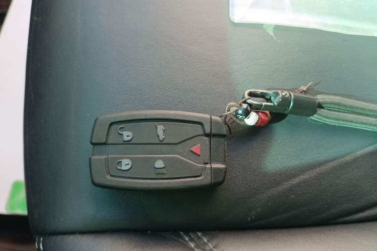 Used Land Rover Freelander 2 2011 3.2L i6 HSE Gasoline Edition
