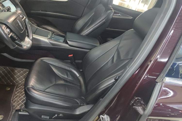 Used Lincoln Nautilus 2019 2.0T Two-Wheel Drive Luxury Edition China VI Standard
