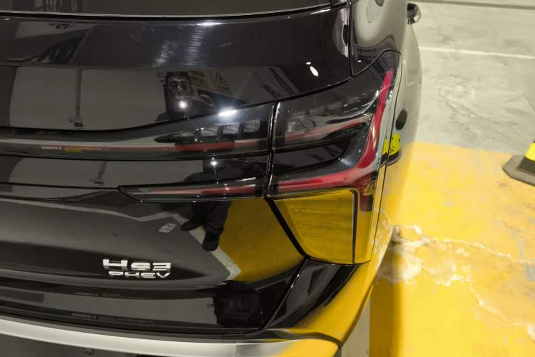 Used Hongqi HS3 PHEV 2025 Model 125km Jingwei PLUS 2 Millionth Anniversary Edition