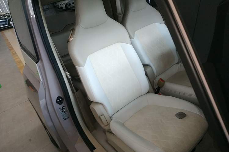 Used Baojun KiWi EV 2023 Smart Trend Edition Ternary Lithium
