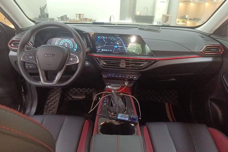 Used CHANGAN OSHAN X5 2021 1.5T DCT Flagship Edition Center Console