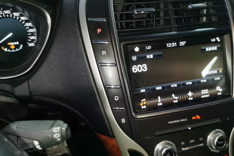 Used Lincoln MKX 2018 2.7T Four-Wheel Drive Prestige Edition