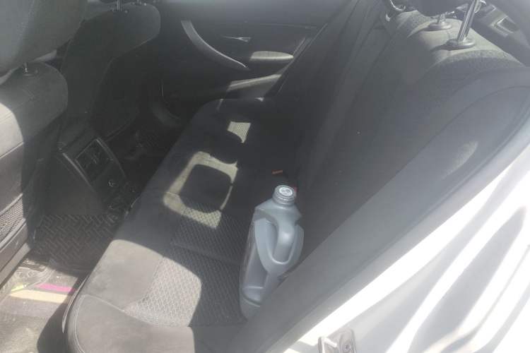 Used BMW 3 Series 2017 320i M Sport Left Rear Seat