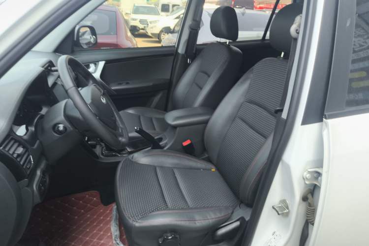 Used Chery Tiggo 3 2016 1.6L CVT ZhiShang Edition
