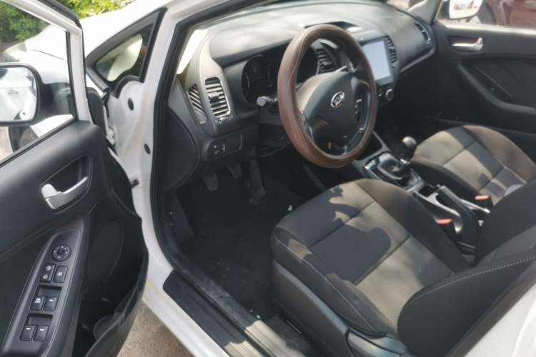 Used Kia K3 2016 1.6L Manual GL Left Front Seat