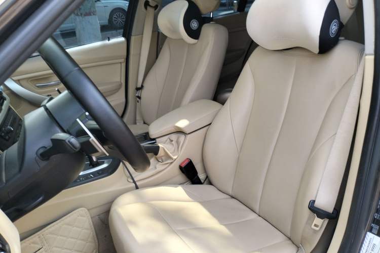 Used BMW 3 Series 2015 316Li Fashion Model Left Front Seat