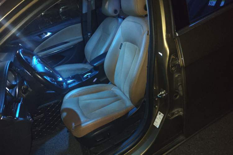 Used Buick Verano 2015 Sedan 20T Dual-Clutch Flagship Model
