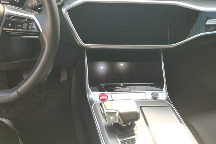 Used Audi A7 2019 55 TFSI quattro Dynamic Edition Audio And AC Panel