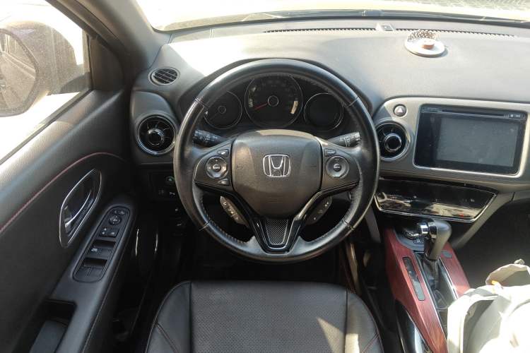 Used Honda XR-V 2015 1.8L VTi CVT Luxury Edition