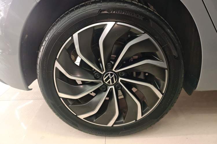 Used Volkswagen Golf 2023 Facelift 280TSI DSG Pro
