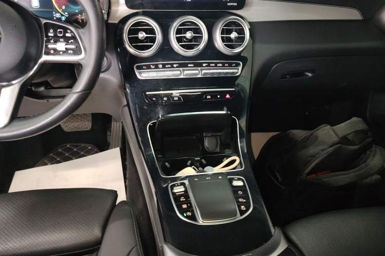 Used Mercedes-Benz GLC 2020 Facelifted GLC 260 L 4MATIC Dynamic Edition