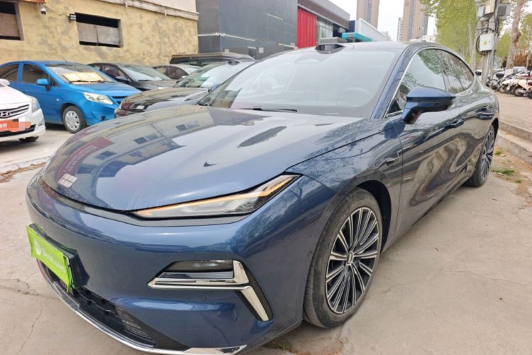 Used Geely Galaxy 8 2025 130km EM-P Starship Edition