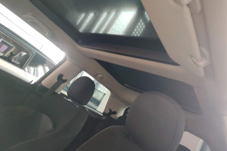 Used MINI MINI 2018 1.5T COOPER Classic Edition