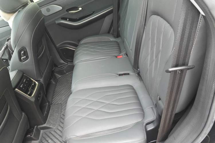 Used JETOUR Shanhai Shanhai L9 2024 1.5TD 2DHT Max 7-Seater