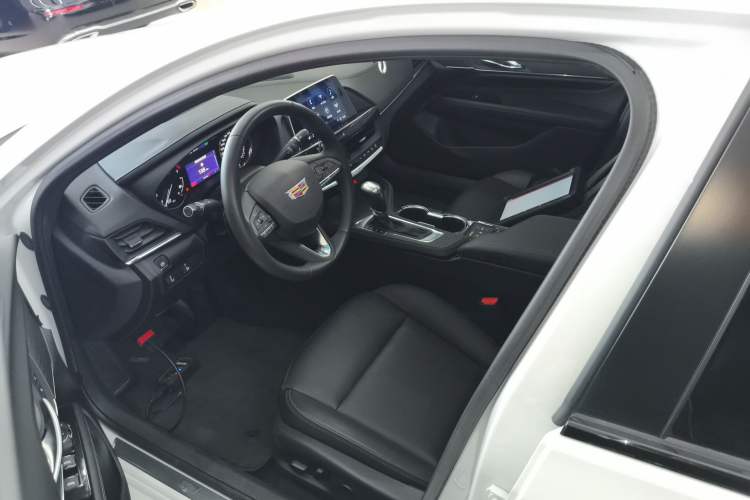 Used Cadillac CT4 2022 28T Fashion Edition
