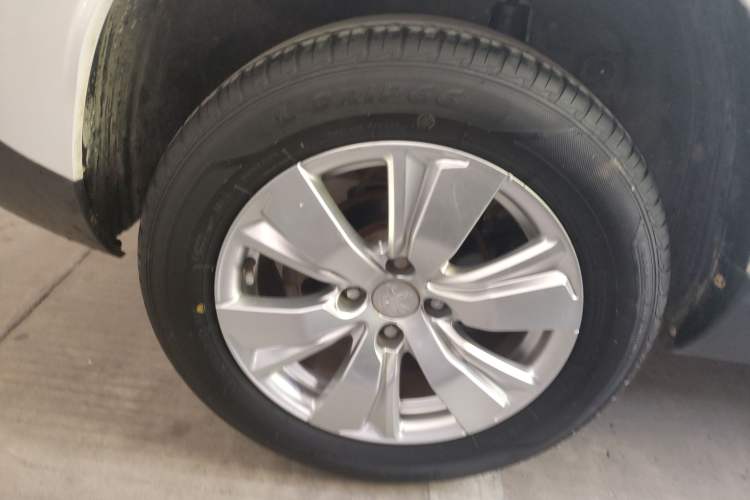 Used Peugeot 2008 2014 1.6L Automatic Fashion Edition
