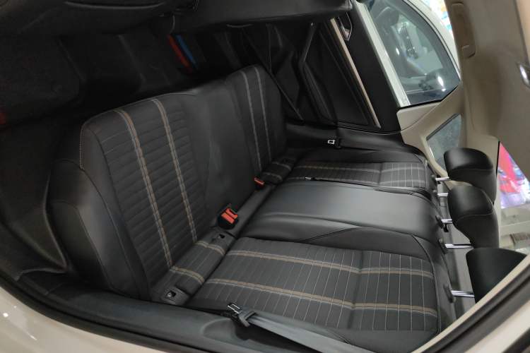 Used Volkswagen Lavida 2021 280TSI DSG Comfort Edition Left Rear Seat