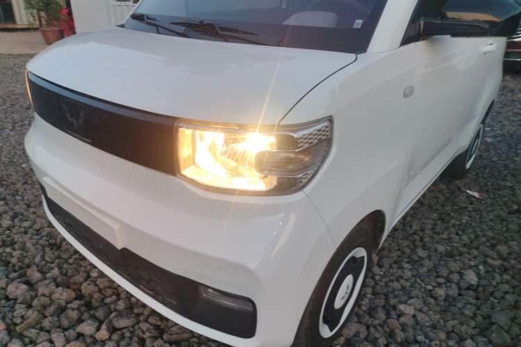 Used Wuling Hongguang MINIEV 2022 Macaron Fashion Model Lithium Iron Phosphate Left Front Headlight