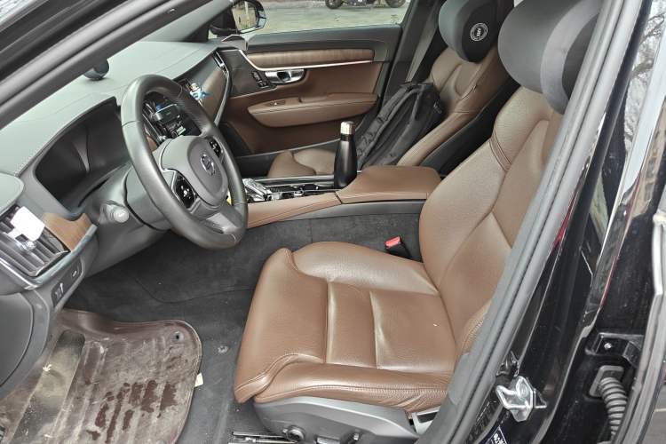 Used Volvo S90 2021 B5 Zhiyuan Luxury Edition