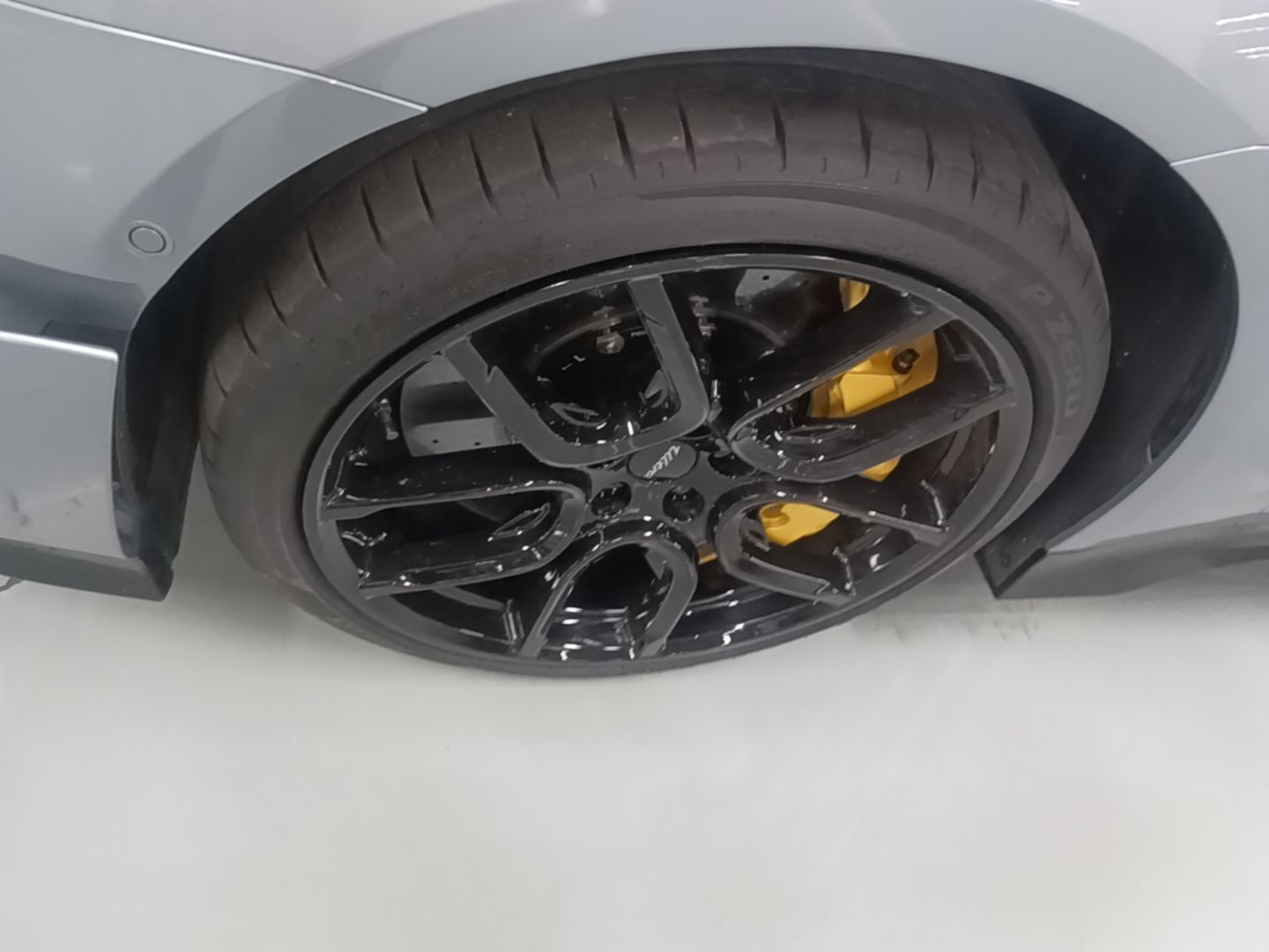 Xiaomi Auto SU7 Ultra 2025 Ultra Model — снимка 10